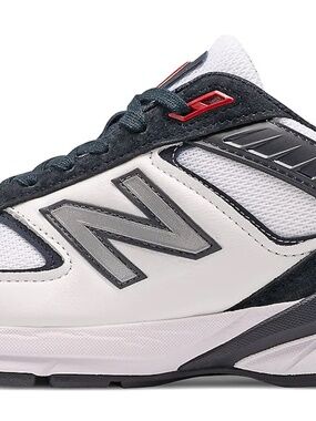 New Balance 990v5 GS White Blue Red Youth Sz 4.5/ Women’s Sz 6 GC990NL5